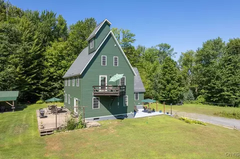 237 Hilton Rd, Pulaski, NY 13142