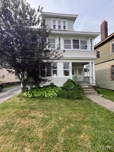 1927 James St, Syracuse, NY 13206