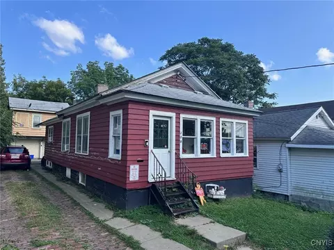 208 Delhi St, Syracuse, NY 13203