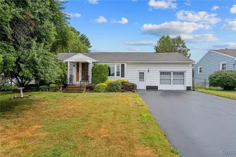 108 Gettman Rd, Geddes, NY 13209