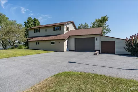 9778 East Rd, Lowville, NY 13367