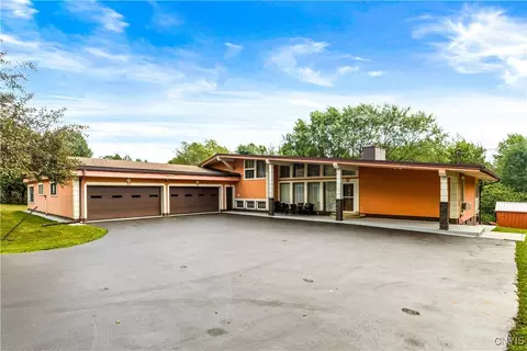 10494 Miller Rd, Deerfield, NY 13502