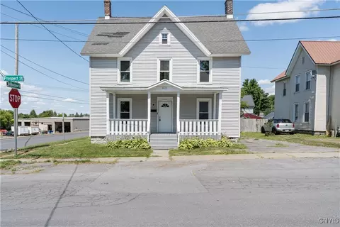 428 Prospect St, Watertown, NY 13601