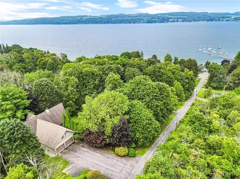 1666 Buffs, Skaneateles, NY 13152
