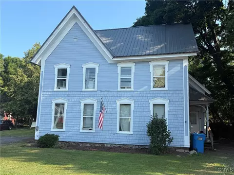 6151 Williams Rd, Stockbridge, NY 13409