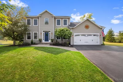 4849 Copperfield Rd, Onondaga, NY 13215