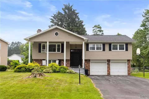 42 Stebbins Dr, Kirkland, NY 13323