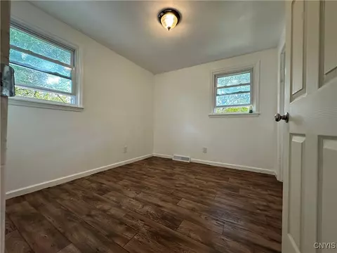 Bedroom - 129 Spring St, Syracuse, NY 13208 photo 3 of 3
