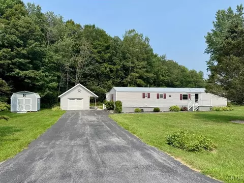 8595 County Route 97, Lorraine, NY 13605