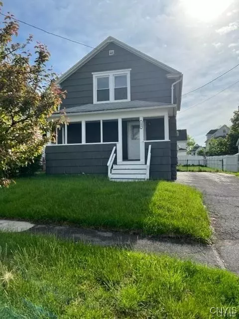 132 Worden Ave, Syracuse, NY 13208