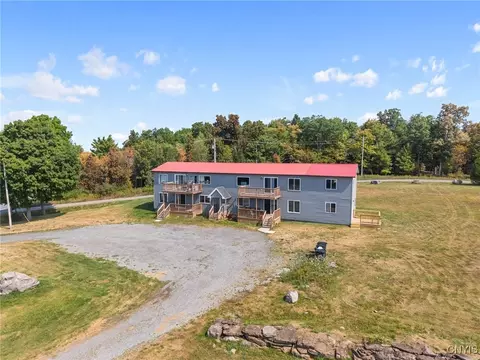 150 Dubois Rd, Hammond, NY 13646