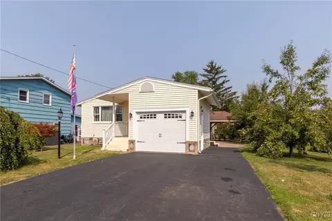 6388 Carson Dr, East Syracuse, NY 13057 photo 35