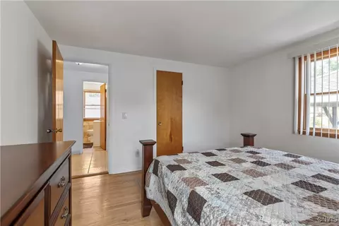 6388 Carson Dr, East Syracuse, NY 13057 photo 21
