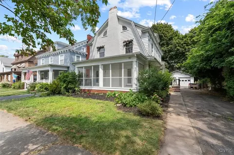 142 Hampton Rd, Syracuse, NY 13203