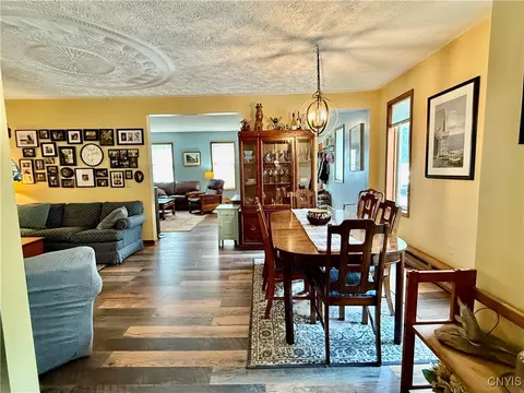 15 E Oneida St, Lysander, NY 13027 photo 8