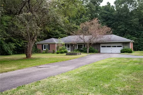 7887 Turin Rd, Rome, NY 13440