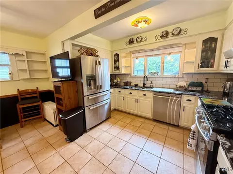 561 Main St, Oneida, NY 13421 photo 15