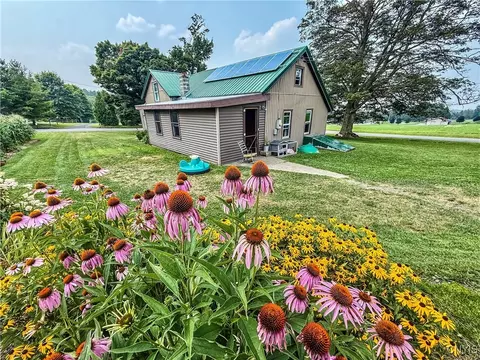 3171 Perryville Rd, Fenner, NY 13032