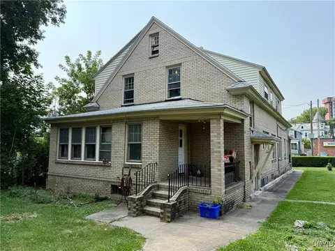 134 Gertrude St, Syracuse, NY 13203