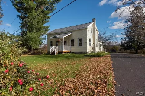 6564 Roberts Rd, Deerfield, NY 13502