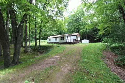 734 County Route 23, Constantia, NY 13044