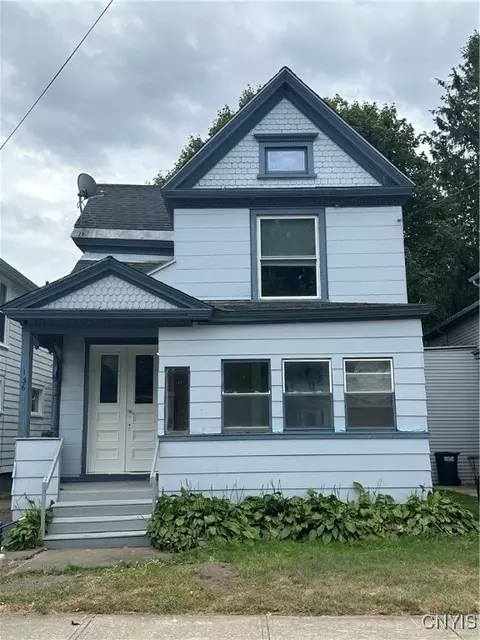 136 W Seneca St, Oswego, NY 13126