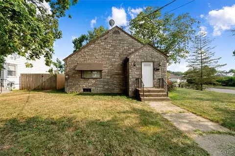 900 Valentine Ave, Rome, NY 13440
