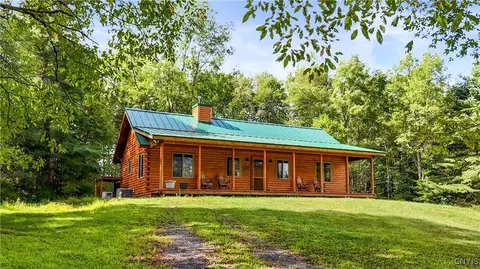 1276 Grant Rd, Russia, NY 13324
