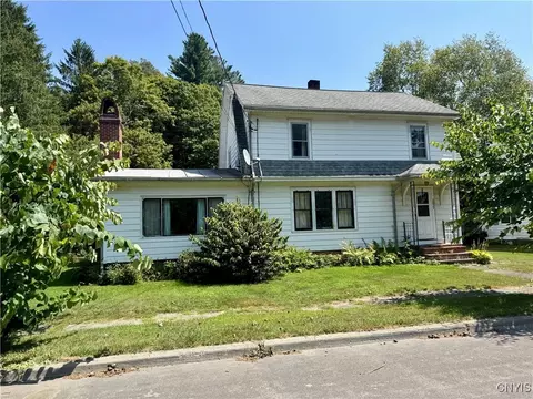 2832 Cincinnatus Rd, Cincinnatus, NY 13040
