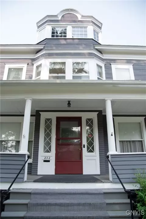 232 Clairmonte Ave, Syracuse, NY 13207 photo 3