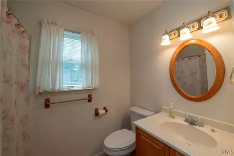 232 Clairmonte Ave, Syracuse, NY 13207 photo 22
