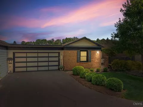 11 The Orch, Fayetteville, NY 13066