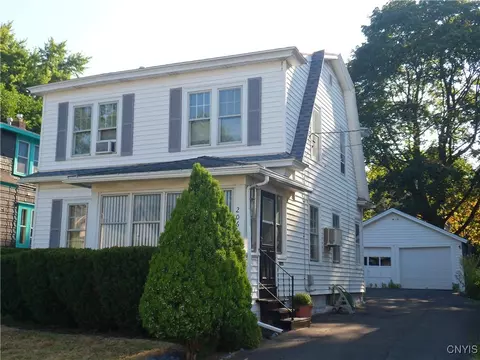206 Lillian Ave, Syracuse, NY 13206