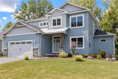 8881 Salvatore Ave, Lysander, NY 13027