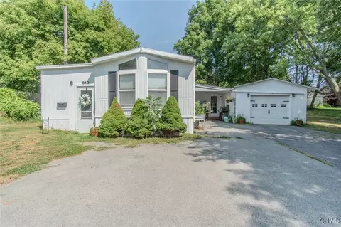 310 W Kirby St, Brownville, NY 13615