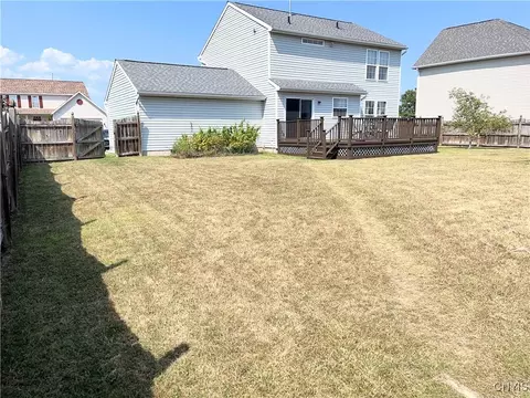 Exterior - 5547 Rockhampton, Clay, NY 13041 photo 3 of 6
