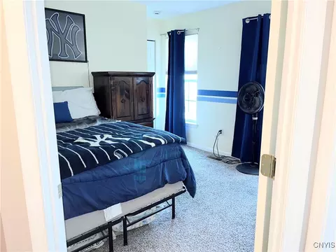 Bedroom - 5547 Rockhampton, Clay, NY 13041 photo 2 of 3