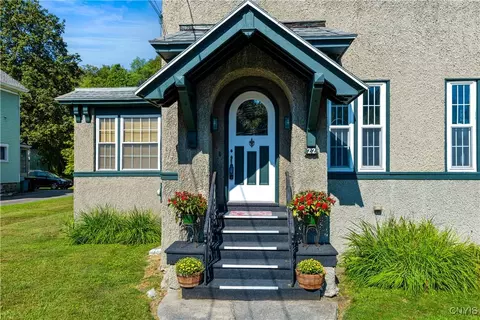 22 John St, German Flatts, NY 13357