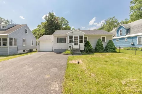112 12 Medford Rd, Salina, NY 13211