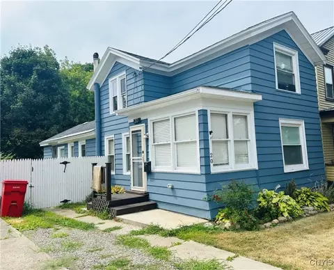 20 Governor St, Oswego, NY 13126