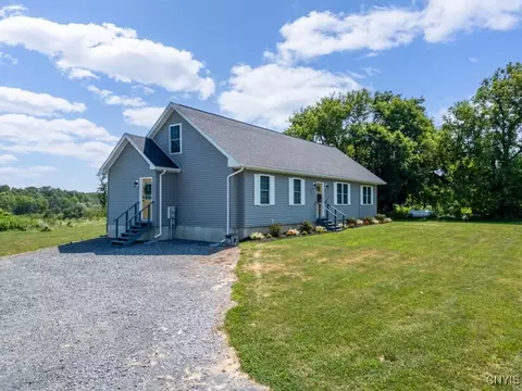 Exterior - 5360 Bartlett Rd, Rome, NY 13440 photo 4 of 11
