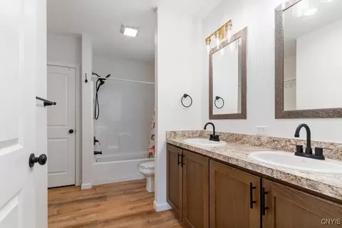 Bath - 5360 Bartlett Rd, Rome, NY 13440 photo 3 of 5