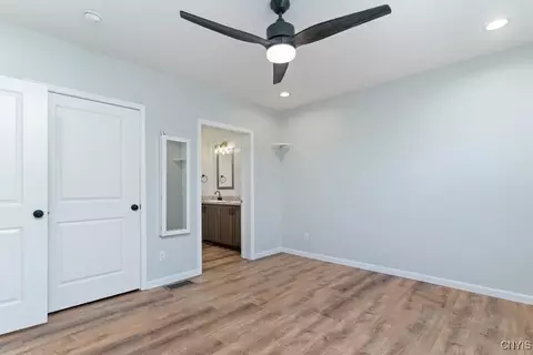 Bedroom - 5360 Bartlett Rd, Rome, NY 13440 photo 6 of 7
