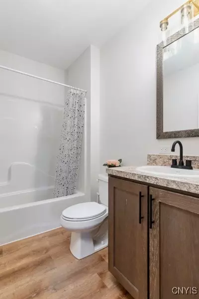 Bath - 5360 Bartlett Rd, Rome, NY 13440 photo 2 of 5