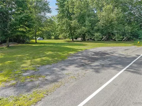 Rockwell Road, Marcellus, NY 13108