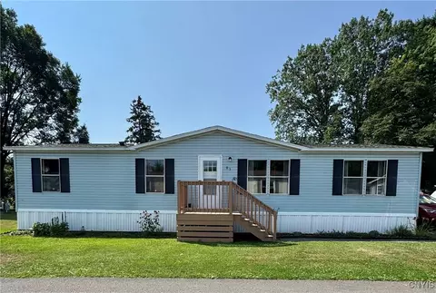 7700 Devaul Rd #95, Kirkville, NY 13082
