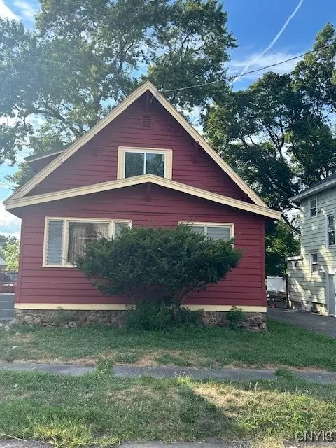105 Murray Ave, Syracuse, NY 13208