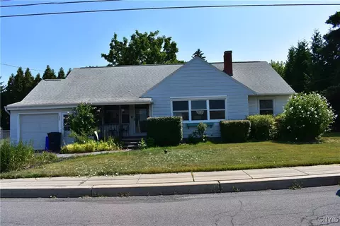 305 Case St, Geddes, NY 13209