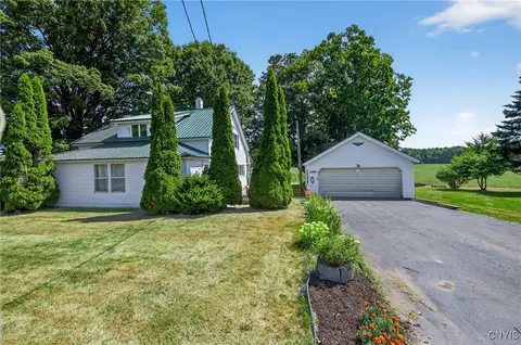 1492 County Route 38, Parish, NY 13131