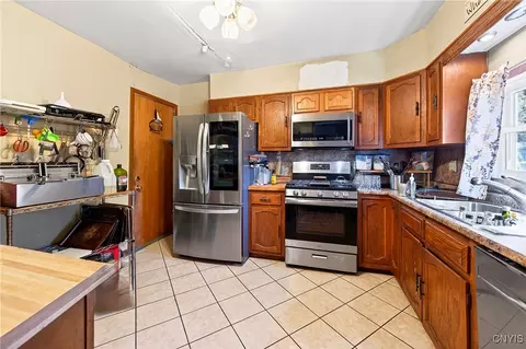 Kitchen - 330 E Florence Ave, Syracuse, NY 13205 photo 1 of 3